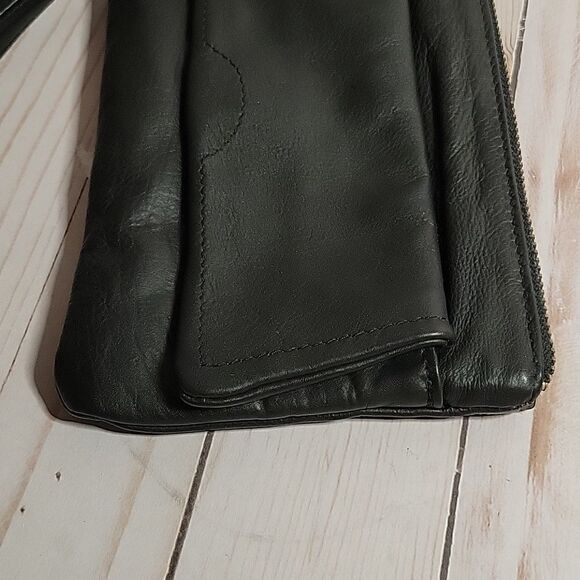 DAY & MOOD PINE CLUTCH BLACK DISTRESSED LEATHER CLUTCH WRISTLET BAG - Picture 3 of 12